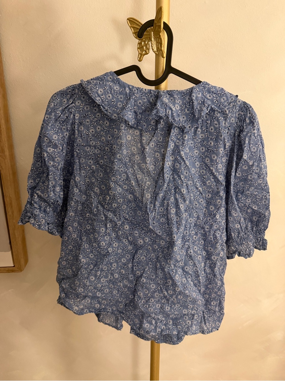 GAP Blue Floral Ruffle Button-Front Blouse - Picture 5 of 6